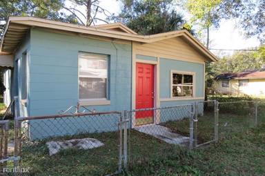 Main picture of 1444 W 24th St