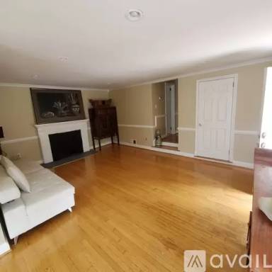 Main picture of 2806 James Dr