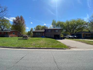 Main picture of 2070 Marble Ln