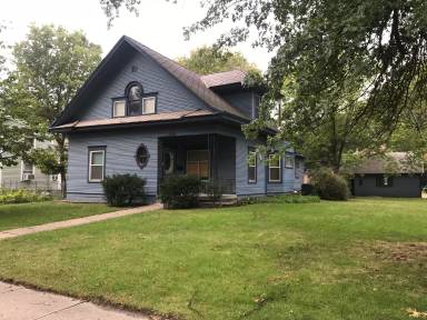Main picture of 441 N 3rd St