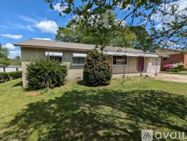 Main picture of 155 Cone Dr