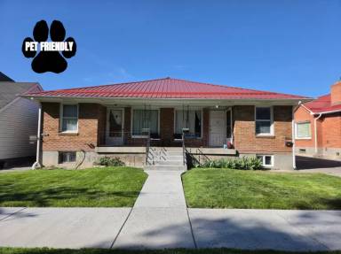 Main picture of 352 I St