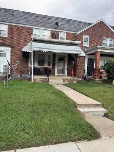 Main picture of 703 N Augusta Ave