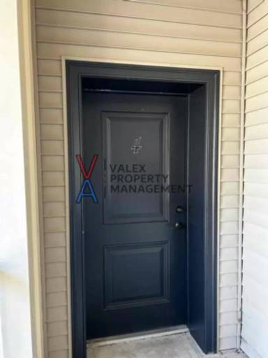 Main picture of 970 Ridge Ave