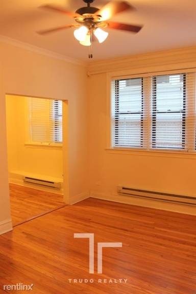 Main picture of 4737 N Hermitage Ave