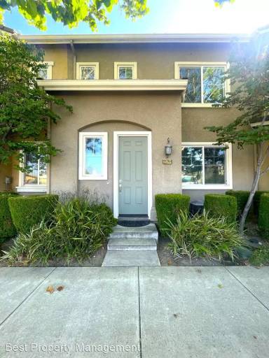 Main picture of 22774 Amador St