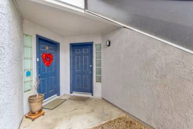 Main picture of 4410 N Longview Ave
