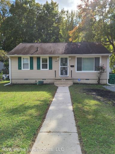 Main picture of 2004 S Whitehill Dr