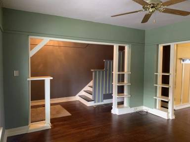 Main picture of 1655 Chislett St