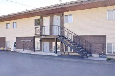 Main picture of 255 E Main St