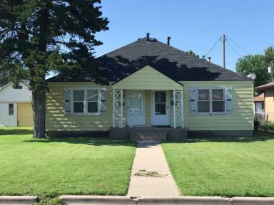 Main picture of 1416 Broadway Ave