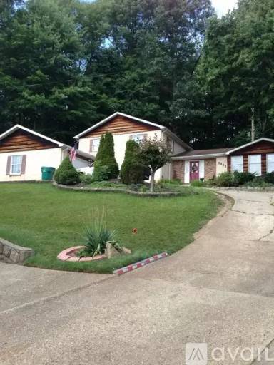 Main picture of 5323 Stephen Way