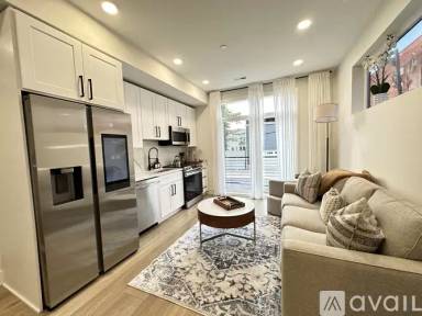 Main picture of 1307 Longfellow St NW