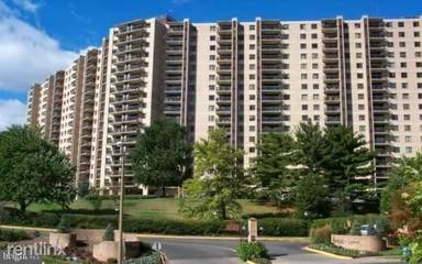 Main picture of Watergate at Landmark!