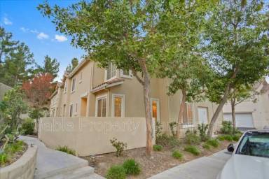 Main picture of 25769 Perlman Pl