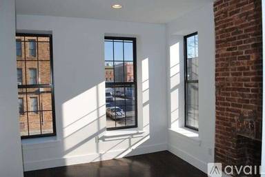 Main picture of 3021 Tilden Ave
