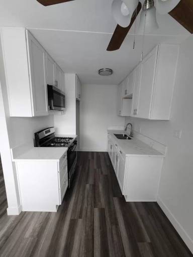 Main picture of 140 W Wilson Ave