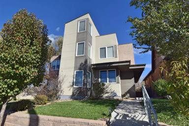 Main picture of 4236 Lowell Blvd