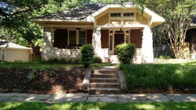 Main picture of 325 S Watkins St