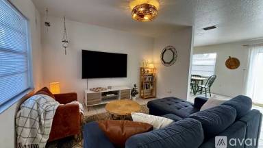 Main picture of 678 Tupelo Dr
