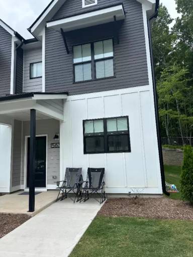 Main picture of 5631 Johnson Woods Ct