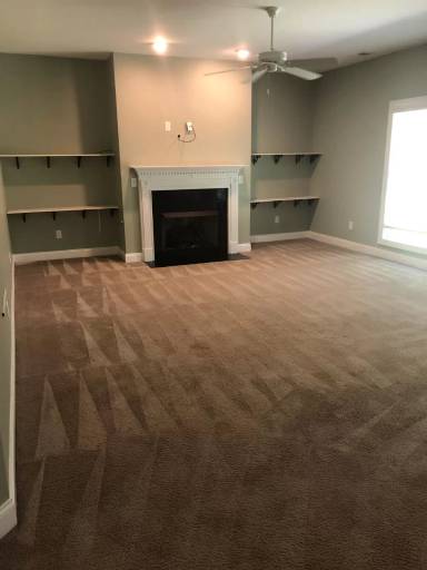 Main picture of 546 Marsh Pointe Dr