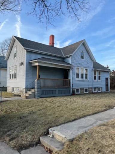Main picture of 512 W Clarke St