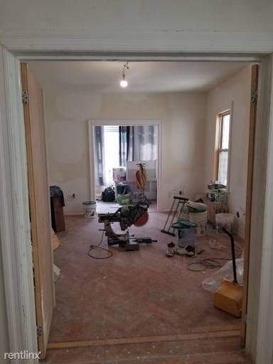 Main picture of 1909 Andrews Ave