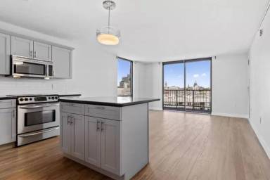 Main picture of 825 Elati St
