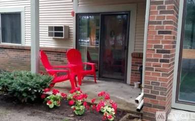 Main picture of 700 Richard Dr
