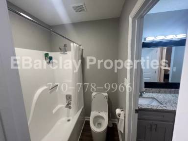 Main picture of 5843 N Castlegate Dr