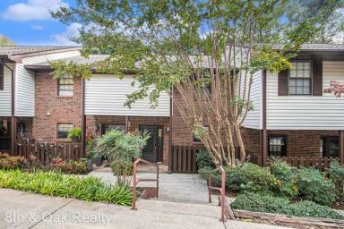 Main picture of 6038 Wintergreen Rd