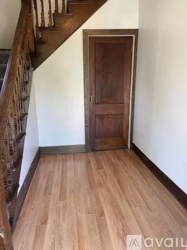 Main picture of 108 Carrier St NE