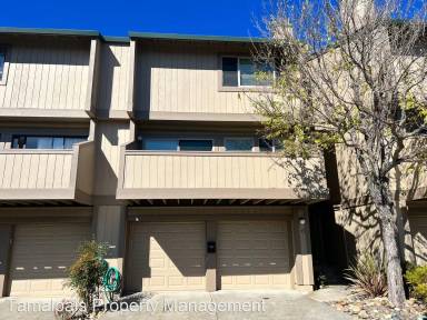 Main picture of 17 Columbine Ln