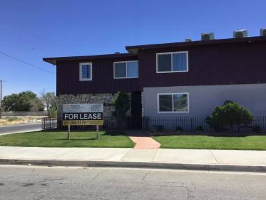 Main picture of 44254 Beech Ave