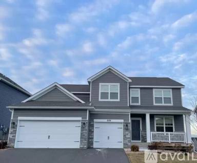 Main picture of 8139 180th St W
