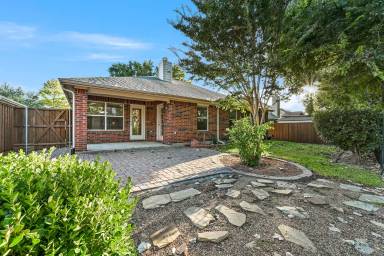 Main picture of 11962 Henderson Dr