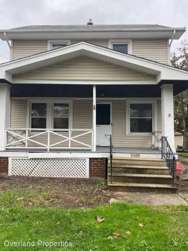 Main picture of 4438 W 48th St