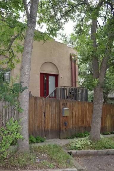 Main picture of 623 Cascade Ave
