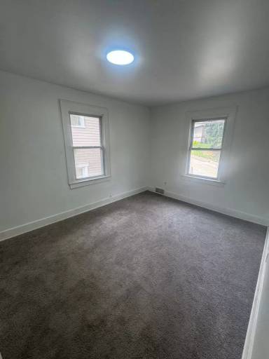 Main picture of 275 Greensburg Pike