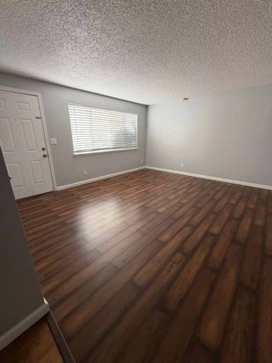 Main picture of 1279 Stanford Dr