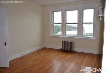 Main picture of 90 Chiswick Rd