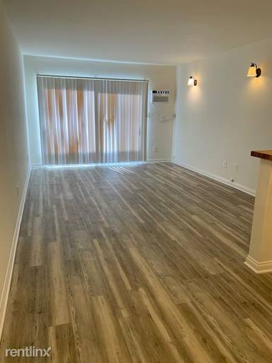 Main picture of 5511 Corteen Pl