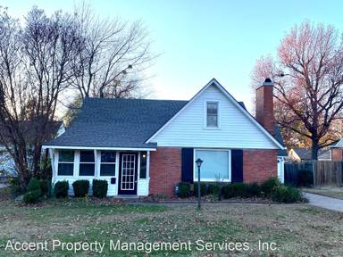 Main picture of 1224 S Pittsburg Ave