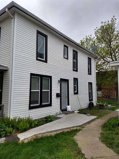 Main picture of 215 S 17th St