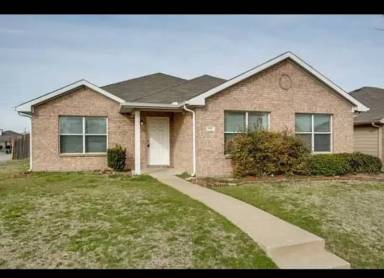 Main picture of 123 Idlewheat Ln