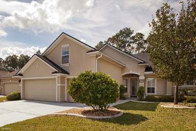 Main picture of 2127 Thorn Hollow Ct