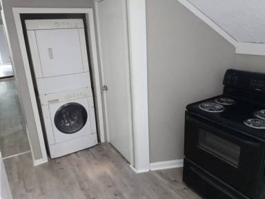 Main picture of 183 Pearl St