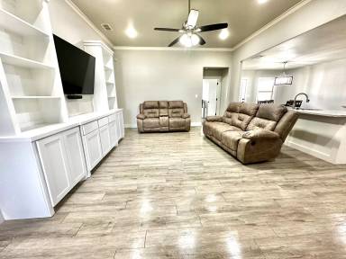 Main picture of 7211 23rd St