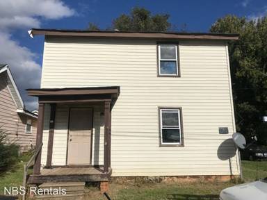 Main picture of 700 Norwood St